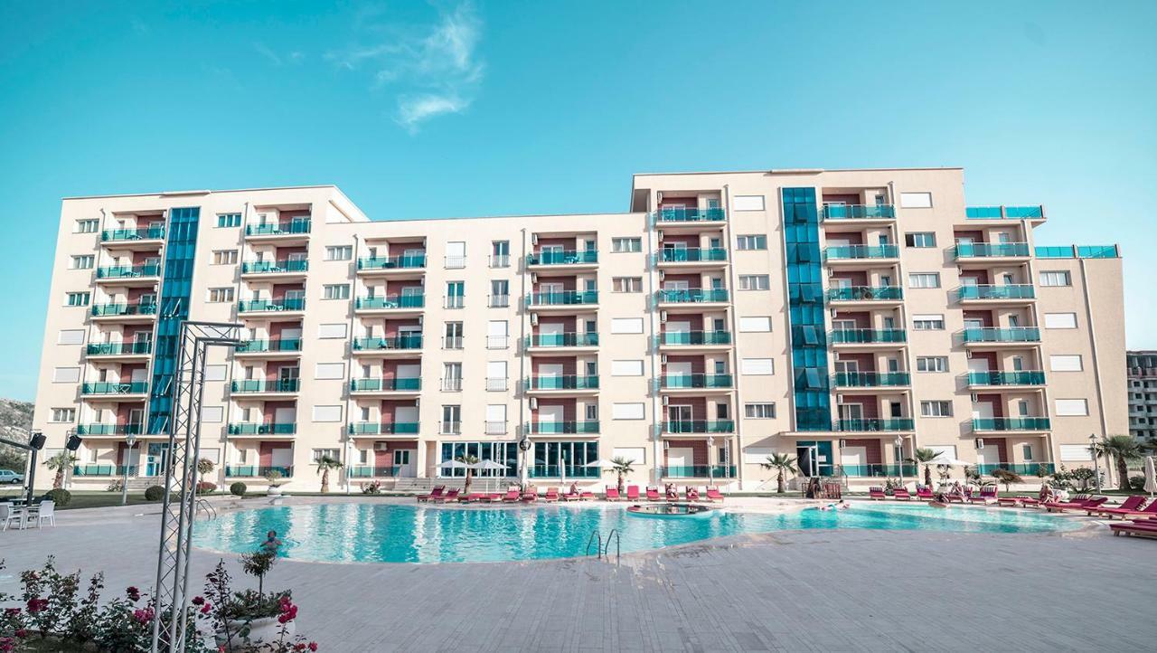 Royal Palace Aparthotel Lezhë Exterior foto